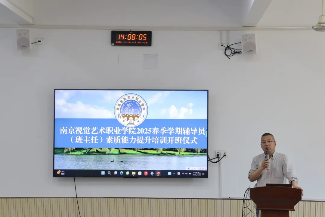 aee374dfd7b4b80d.jpg aee374dfd7b4b80d.jpg