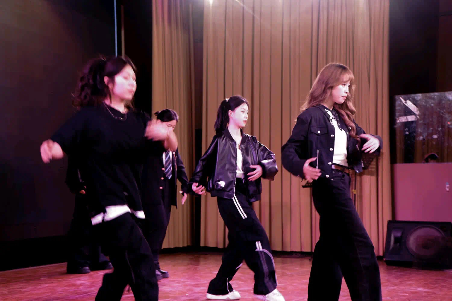 f7ac1a67d17773e9.jpg f7ac1a67d17773e9.jpg