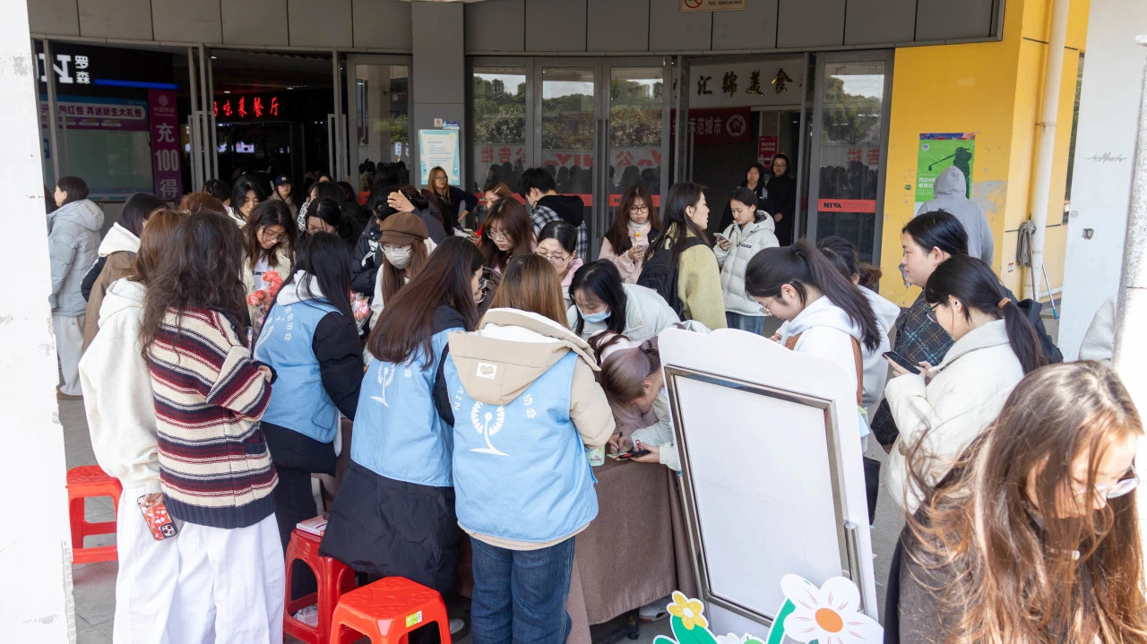 9d117c772c08a5b1.jpg 9d117c772c08a5b1.jpg